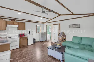2621 Croomsbridge Road, Burgaw, NC 28425 – photo 7: 2621 croomsbridge rd 00007
