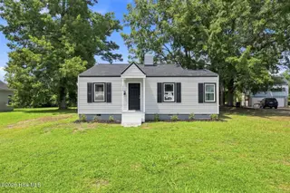 308 Sherwood Road, Jacksonville, NC 28540 – photo 2