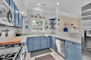449 N 21st Street, Wilmington, NC 28405 – photo 11: 011_img_2852_104