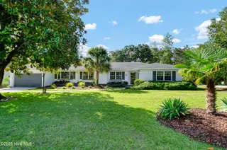 218 Robert E Lee Drive, Wilmington, NC 28412 – photo 1: 001_p2522232_194