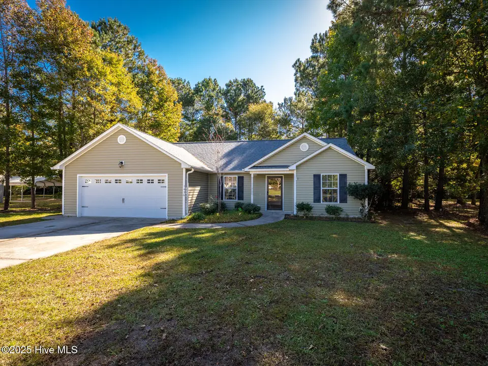 1436 Old Folkstone Road, Sneads Ferry, NC 28460 – photo 1 of 34: 1