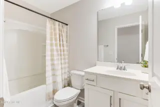 1316 N Fisher King Drive SE, Bolivia, NC 28422 — 3-bedroom home in Avalon, Bolivia, NC, photo 23 of 33: 2nd Bath