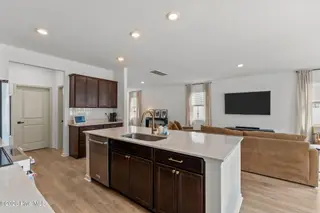 51 Walkabout Drive, Aberdeen, NC 28315 – photo 14: 15-web-or-mls-DSC04283