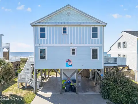 2319 W Beach Dr, Oak Island