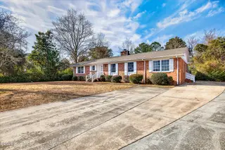 1007 Henderson Drive, Jacksonville, NC 28540 – photo 3: 02