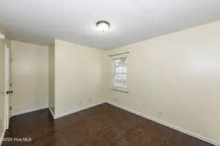 131 Cox Avenue, Jacksonville, NC 28540 — 3-bedroom home in Sabiston Height, Jacksonville, NC, photo 18 of 37: Bedroom 2