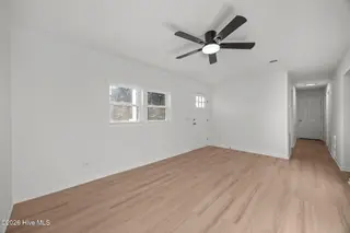 322 Lancaster Road, Wilmington, NC 28409 – photo 14: 25-web-or-mls-IMG_8944