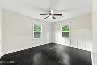 106 S Griffin Street, Elizabeth City, NC 27909 – photo 12: 10-106 s Griffin - Bedroom-3