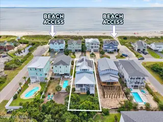 7004 E Beach Drive, Oak Island, NC 28465 – photo 3: 007-www