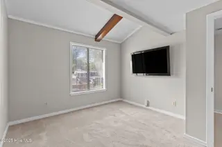231 Saint Luke Court, Wilmington, NC 28409 — 2-bedroom waterfront townhome in Caneel Cove, Wilmington, NC, photo 16 of 38: 42-web-or-mls-BTS02077