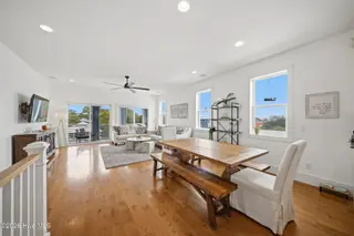 313 Birmingham Avenue Unit 1, Carolina Beach, NC 28428 — 3-bedroom townhome, Carolina Beach, NC, photo 11 of 66: 16-web-or-mls-GRAE_313 Birmingham Ave 1-