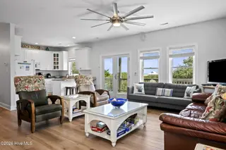 104 Wiley Court, Emerald Isle, NC 28594 – photo 16: Living Area