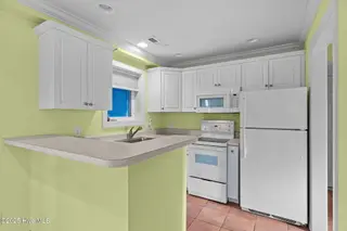 829 Fort Fisher Boulevard S, Kure Beach, NC 28449 – photo 24: 15-web-or-mls-BTS01526