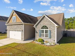 257 E Ivybridge Drive, Hubert, NC 28539 – photo 2: 2-web-or-mls-257 E Ivybridge Dr. 74
