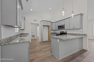 1230 Petite Terre Court, New Bern, NC 28560 – photo 21: 21-web-or-mls-DSC_3617