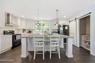 141 Pender Lane, Newport, NC 28570 – photo 10: Trailer - Kitchen With Island