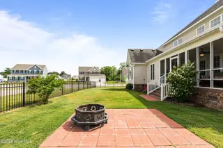 110 Lands End Drive, Elizabeth City, NC 27909 – photo 12: 14-web-or-mls-_Y9A4329