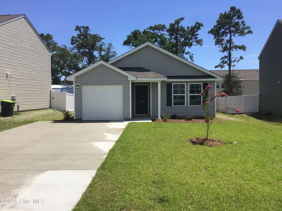 335 Bragg Road SW, Supply, NC 28462 – photo 1 of 3