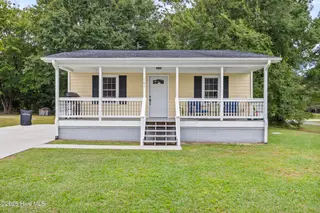 141 Hargrove Drive, Wilmington, NC 28411 — 2-bedroom home in Weaver Acres, Wilmington, NC, photo 19 of 32: 1_front exterior