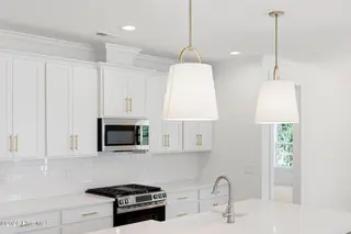 222 Windswept Lane, Beaufort, NC 28516 – photo 11: Kitchen