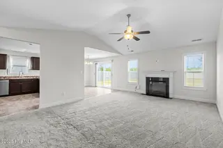 209 Moonstone Court, Jacksonville, NC 28546 – photo 5: moonstone-5