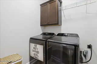 107 Raven Ridge Drive, Goldsboro, NC 27530 — 3-bedroom home in Eagles Pointe, Goldsboro, NC, photo 18 of 25: 32-107 Raven Ridge Dr-32