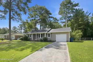 210 Nottingham Drive, Havelock, NC 28532 – photo 2: 3-web-or-mls-DSC_3345_edit