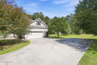 123 Antebellum Drive, Havelock, NC 28532 – photo 6: 7-web-or-mls-0C0A5531