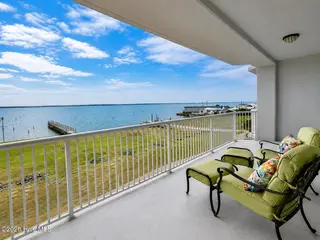 1550 Salter Path Road 102, Indian Beach, NC 28512 – photo 1: Nautical Club 102_4