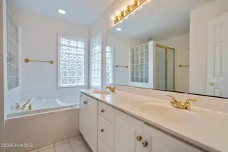 126 Francis Marion Drive, Wilmington, NC 28411 – photo 17: 12-web-or-mls-DSC05817