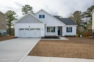 202 Broadleaf Drive, Jacksonville, NC 28546 – photo 1: Exterior