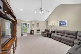 116 Lee Circle, Elizabeth City, NC 27909 – photo 7: 39-web-or-mls-116-lee-cir