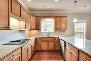 3516 Gladehill Lane, Leland, NC 28451 — 3-bedroom townhome in Brunswick Forest, Leland, NC, photo 16 of 68: 3516GladehillLane-15