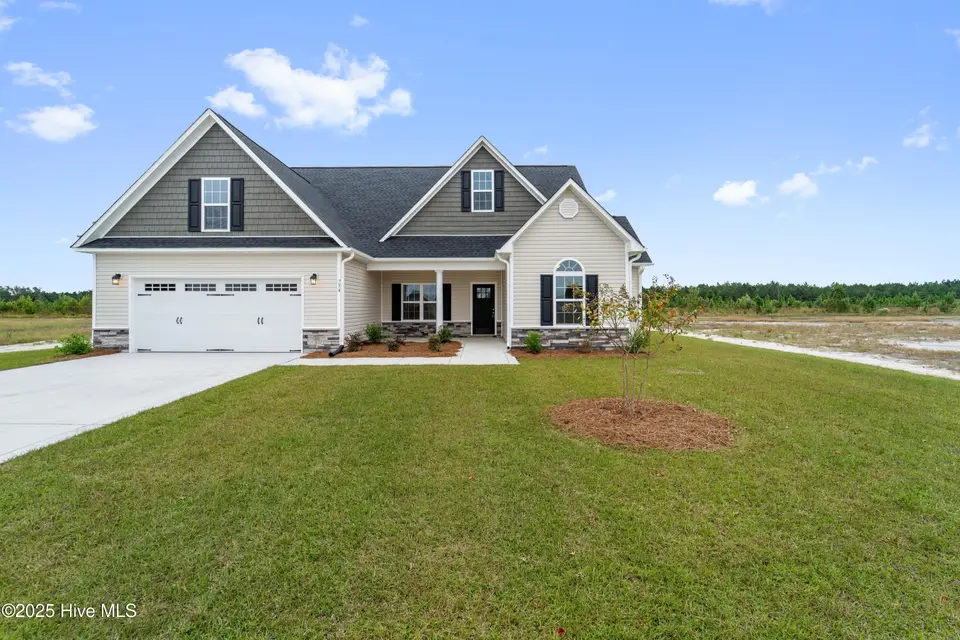 754 Secession Lane, Jacksonville, NC 28546 – photo 1 of 35: DSC09447