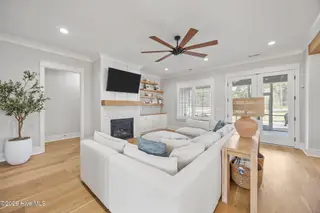 711 Rupert Drive, Greenville, NC 27858 – photo 12: 25-web-or-mls-BLS_0054