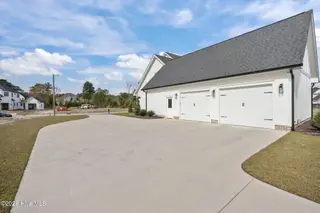 711 Rupert Drive, Greenville, NC 27858 – photo 3: 10-web-or-mls-BLS_0007