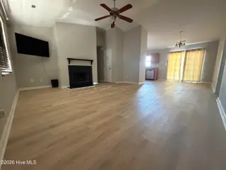 105 Starkys Creek Court, Maysville, NC 28555 — 3-bedroom home in Cross Creek, Maysville, NC, photo 5 of 15: IMG_2891