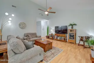 1102 Avenshire Circle, Wilmington, NC 28412 – photo 8: 1102AvenshireEdit-25