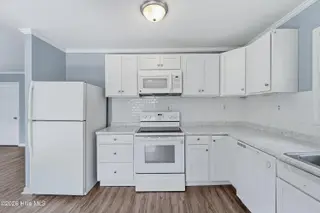 400 Country Club Road, Jacksonville, NC 28546 – photo 12: DSC07790