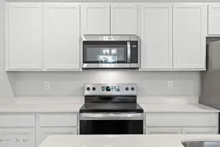 604 S Squires Run Lane, Richlands, NC 28574 – photo 14: Kitchen