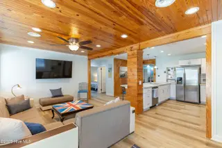 1208 Canal Drive, Carolina Beach, NC 28428 – photo 8: mls-IMG_9704