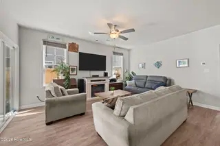 2031 Folkstone Woods Lane, Holly Ridge, NC 28445 – photo 16: Living Area