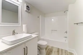 709 S 10th Street, Wilmington, NC 28401 — 2-bedroom home in Dawson-Castle Street, Wilmington, NC, photo 11 of 17