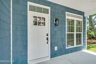 124 NW 11th Street, Oak Island, NC 28465 – photo 5: 124 NW 11th St (5)