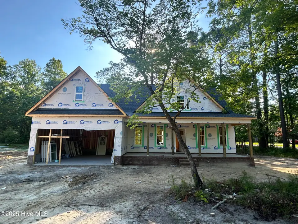 2429 Starling Lane, New Bern, NC 28562 – photo 1 of 4: IMG_5614