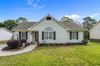 58 Crystal Road, Southport, NC 28461 — 3-bedroom home in Sterling Oaks, Southport, NC, photo 1 of 56: 1-web-or-mls-DSC09803