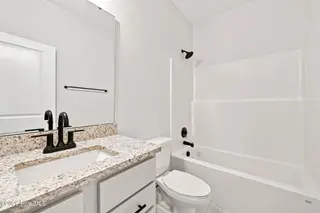 2020 Dartford Drive B, Greenville, NC 27834 – photo 15: 16-web-or-mls-BLS_0035_edit