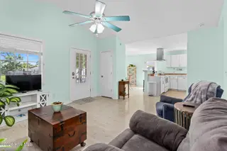 609 Spartanburg Avenue, Carolina Beach, NC 28428 – photo 7