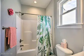 124 Salt Marsh Way, Atlantic Beach, NC 28512 – photo 15: Pink16
