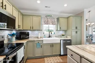 564 Comfort Road, Richlands, NC 28574 – photo 18: mls-DSC06096